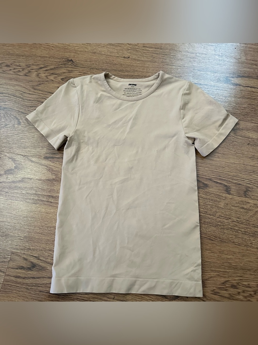SKIMS Crew Neck Short Sleeve Tee in Nude size small fitted stretchy layer